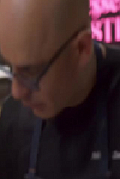 Dessert Masters S01E01 480p x264-mSD EZTV