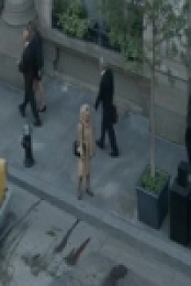 Black Monday S02E06 480p x264-mSD [eztv]