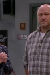Mom S07E02 HDTV x264-SVA [eztv]