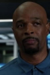 Lethal Weapon S01E04 HDTV x264-LOL[eztv]