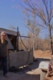 Outback Opal Hunters S03E08 WEB x264-APRiCiTY [eztv]