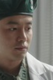 Dr Romantic S03E07 KOREAN WEBRip x264-LAMA EZTV