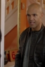 Odd Mom Out S03E04 720p WEB x264-TBS[eztv]