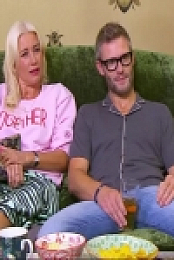 Celebrity Gogglebox S02E08 480p x264-mSD EZTV