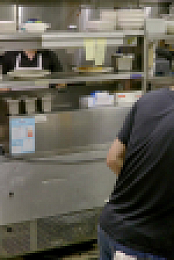 Kitchen Nightmares US S08E06 1080p WEB h264-EDITH EZTV