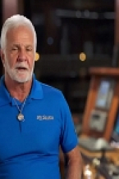 Below Deck S08E04 Do Not Disturb 480p x264-mSD EZTV