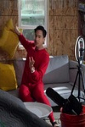 Pretty Smart S01E02 480p x264-mSD EZTV