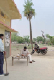 Panchayat S03E01 XviD-AFG EZTV