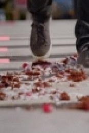 Cake S02E01 720p WEBRip x264-XLF [eztv]