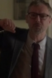 Collateral S01E03 HDTV x264-RiVER[eztv]