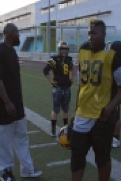 Coach Snoop S01E02 WEB x264-STRiFE[eztv]