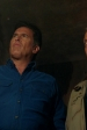 Ash vs Evil Dead S03E04 720p WEB H264-DEFLATE[eztv]