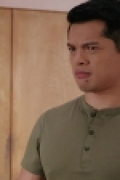 Crazy Ex-Girlfriend S04E06 WEB h264-TBS [eztv]