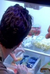 Raid the Fridge S01E01 Raid the Freezer 480p x264-mSD EZTV