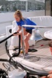 Below Deck S10E04 720p HEVC x265-MeGusta EZTV