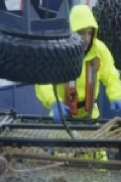 Deadliest Catch S16E03 Breaking Point 480p x264-mSD [eztv]