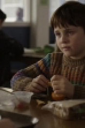 Resident Alien S01E03 WEB x264-PHOENiX EZTV