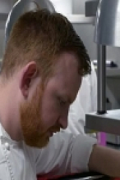 Snackmasters S01E01 KitKat 480p x264-mSD [eztv]