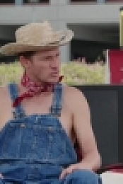 Tosh 0 S09E28 HDTV x264-MiNDTHEGAP[eztv]