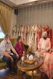 Bollywed S01E08 480p x264-mSD EZTV