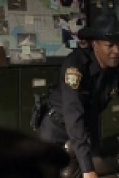 Resident Alien S01E05 720p WEB H264-GLHF EZTV
