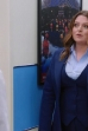 Superstore S06E09 HDTV x264-PHOENiX EZTV