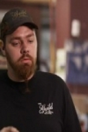 Restoration Garage S04E02 480p x264-mSD [eztv]