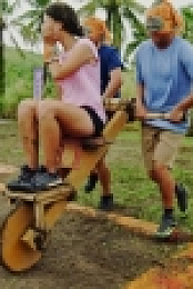 Survivor S37E04 720p WEB x264-TBS [eztv]