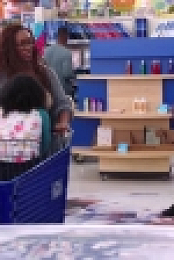 Superstore S04E01 XviD-AFG [eztv]