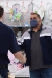 Superstore S06E04 XviD-AFG EZTV