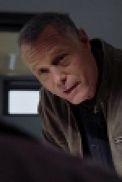 Chicago PD S05E09 iNTERNAL 720p WEB x264-BAMBOOZLE[eztv]