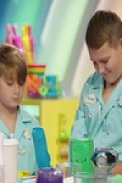 Play-Doh Squished S01E12 480p x264-mSD EZTV