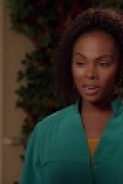 Mixed-ish S02E05 HDTV x264-PHOENiX EZTV