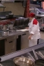 Hells Kitchen US S15E08 HDTV x264-LOL EZTV