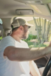 Going Home With Tyler Cameron S01E02 720p WEB H264-RABiDS EZTV