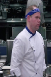 Hells Kitchen US S22E03 480p x264-mSD EZTV