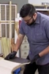 Flea Market Flip S09E07 Fired Up Tiny Tornadoes WEB x264-KOMPOST [eztv]