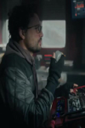 Snowpiercer S04E08 480p x264-mSD EZTV