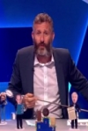 The Last Leg S17E03 480p x264-mSD [eztv]