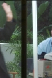 Hollywood Residential S01E07 iNTERNAL WEB h264-ROFL [eztv]