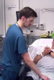 24 Hours In A And E S23E04 XviD-AFG EZTV