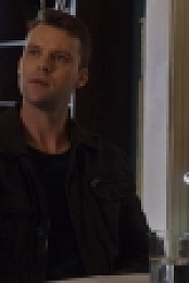 Chicago Fire S06E20 720p HDTV x264-KILLERS[eztv]