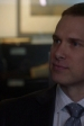 NCIS S15E03 iNTERNAL 720p WEB x264-BAMBOOZLE[eztv]