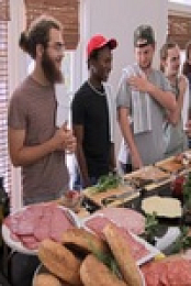 Queer Eye 2018 S07E01 480p x264-mSD EZTV
