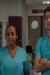 Holby City S22E10 480p x264-mSD [eztv]