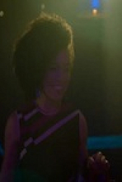Run The World S02E02 480p x264-mSD EZTV