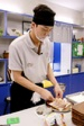 Jinnys Kitchen S01E03 720p WEB h264-EDITH EZTV