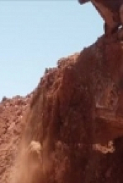 Outback Opal Hunters S03E12 480p x264-mSD [eztv]