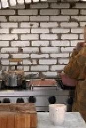 Selena plus Chef S02E06 XviD-AFG EZTV