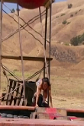 Dodgeball Thunderdome S01E05 Hammer Time 480p x264-mSD EZTV